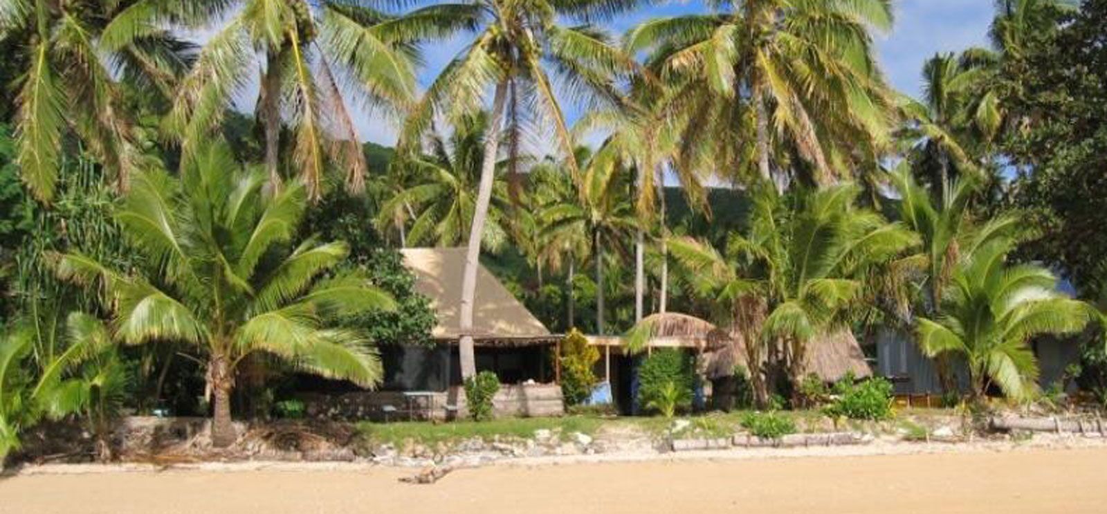 HEADER-best-hotels-on-kadavu-Credit-Waisalima-Beach-Resort-&-Dive-Resort