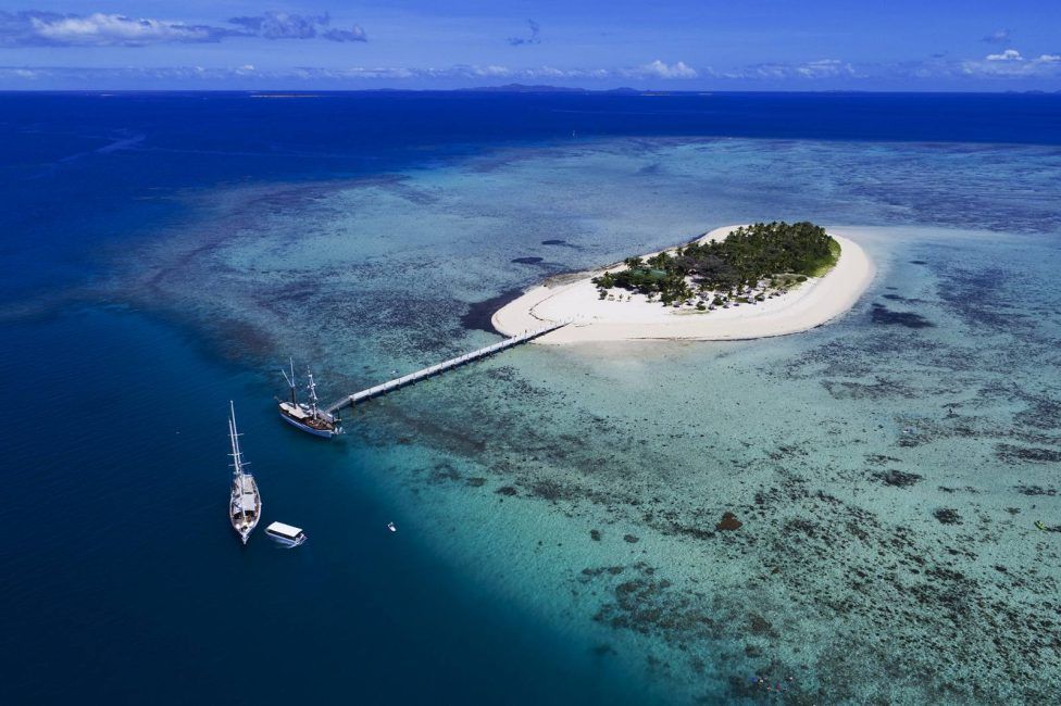 10 BEST Island Day Trips in Fiji 🏝️ [2023]